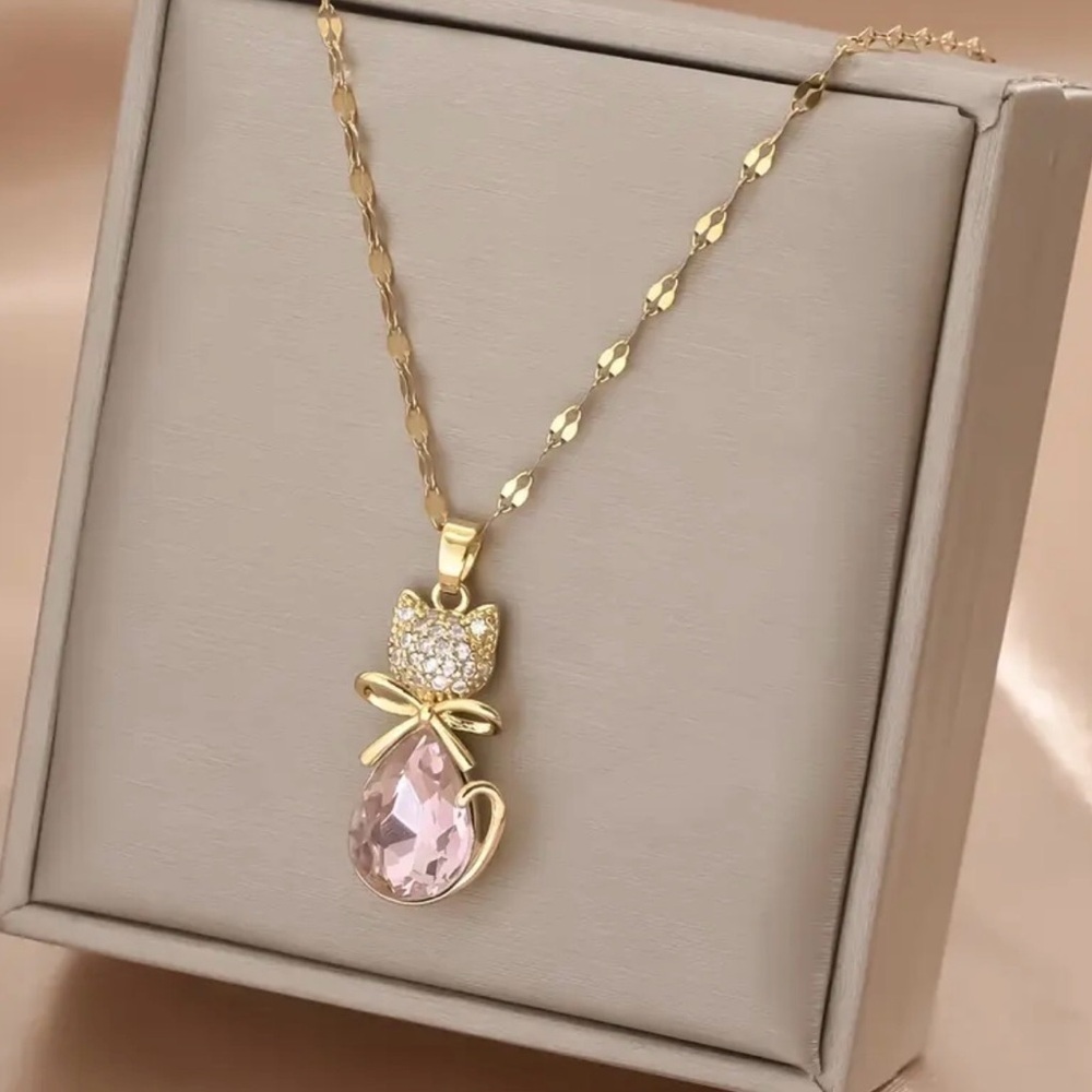 Gold Pink Gemstone Cat Necklace. - Picture 4 of 5